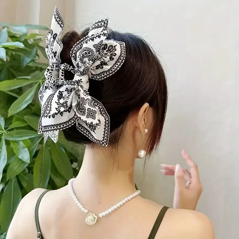 Bow Shimmer Hair Clip