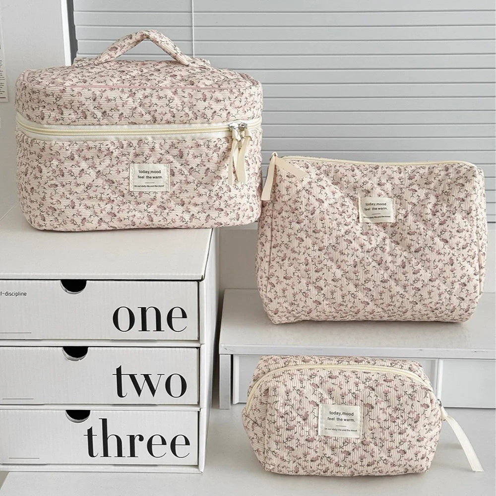 Vintage Floral Travel Cosmetic Bag Set